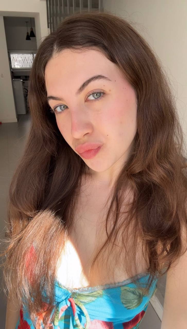 Nude girl Amber in Erbil