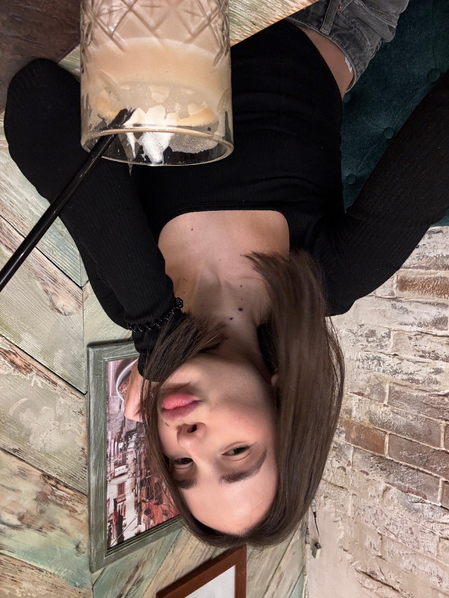 Fresh photos, fresh mood — Tina online in Erbil